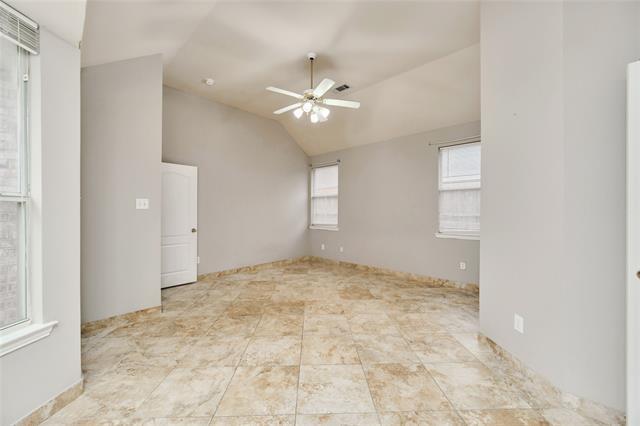 Building Photo - 8708 Moraine Dr