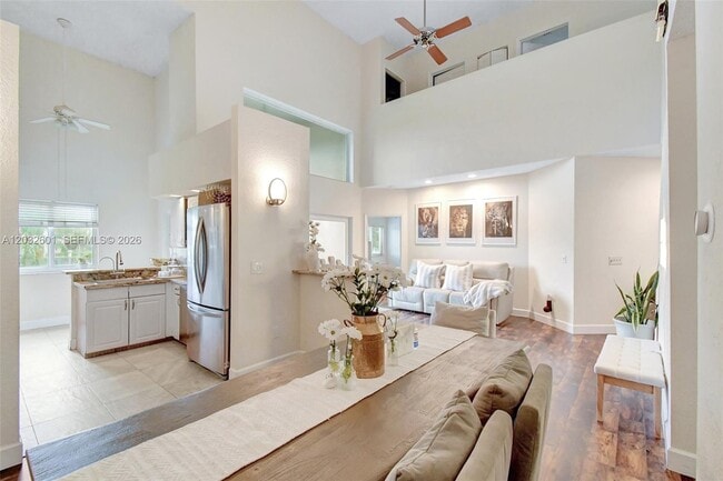 Building Photo - 16339 Malibu Dr