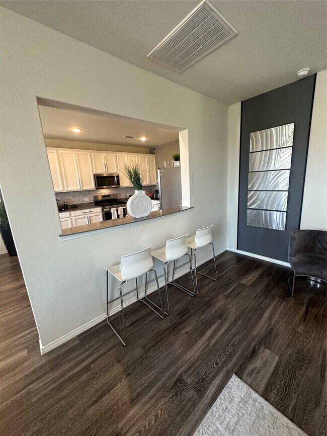 Building Photo - 5730 Pampus Prairie Rd