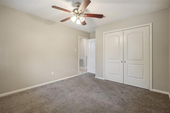Building Photo - 1703 Westmere Ct