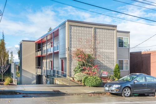 Primary Photo - Waytcliff Apartments - 2 bedrooms