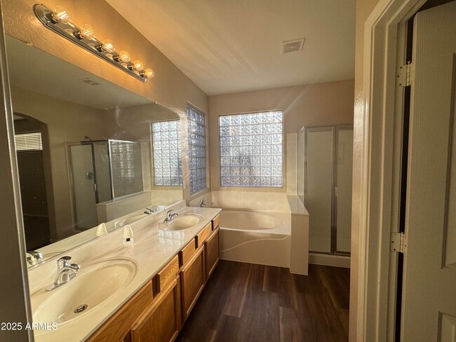 Building Photo - 4544 N 129th Ave