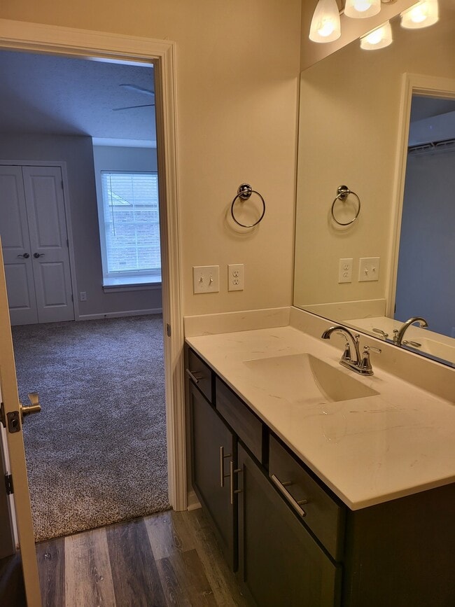 Building Photo - Brentlinger Townhomes