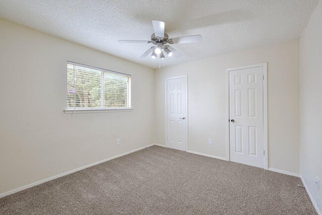 Building Photo - 12300 Scribe Dr