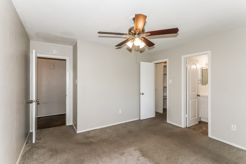 Building Photo - 18714 Andalusian Dr