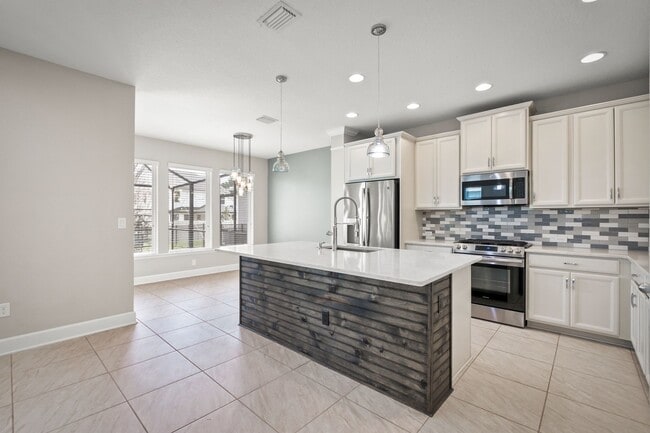 Building Photo - Resort-Style Living Awaits! 3BR Home with ...