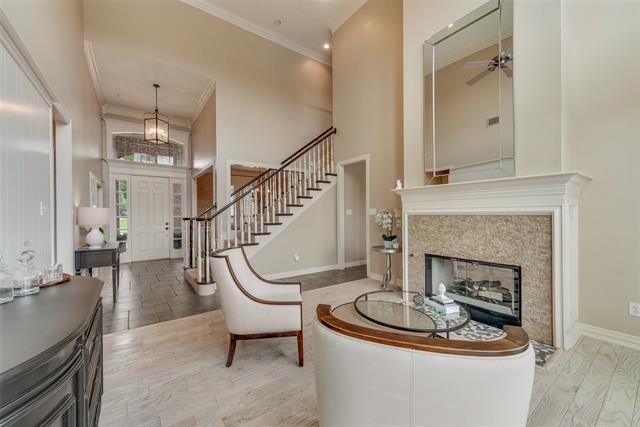 Building Photo - 704 Kleberg Ct