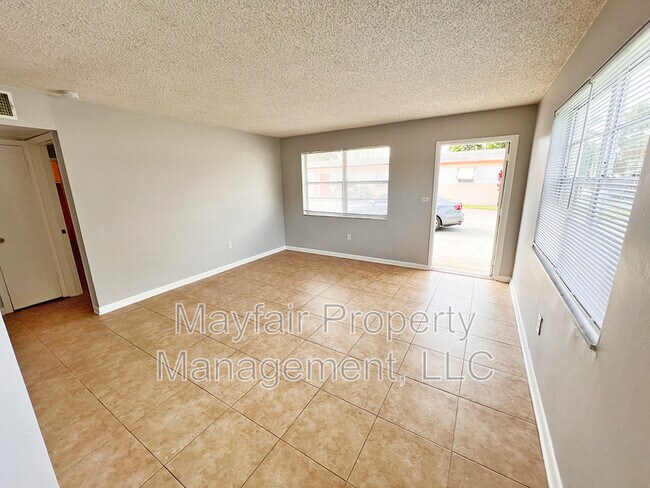 Building Photo - 5634 Grant St