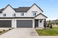 Building Photo - BRAND NEW Stunning 4-Bed, 3-Bath Townhome That Feels Like a Detached House