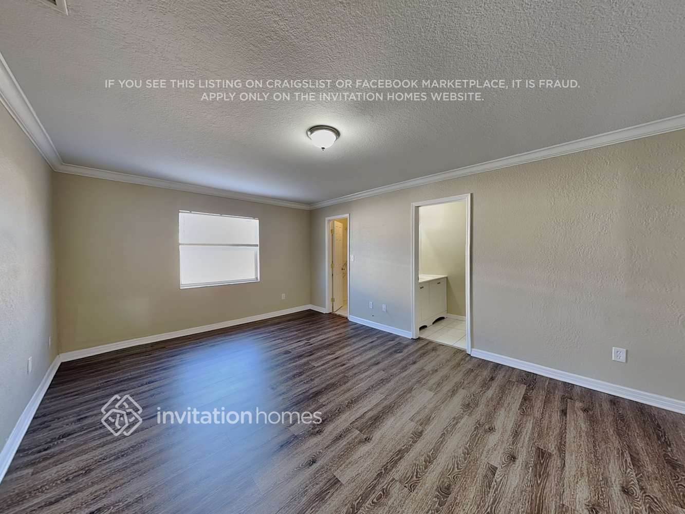 Building Photo - 2252 S Chamberlain Blvd