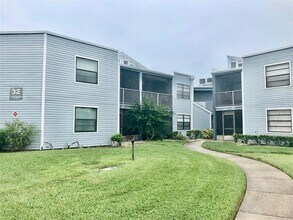 Building Photo - 4001 Atrium Dr