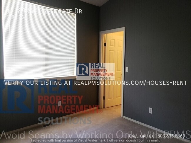Building Photo - 17189 SW Greengate Dr