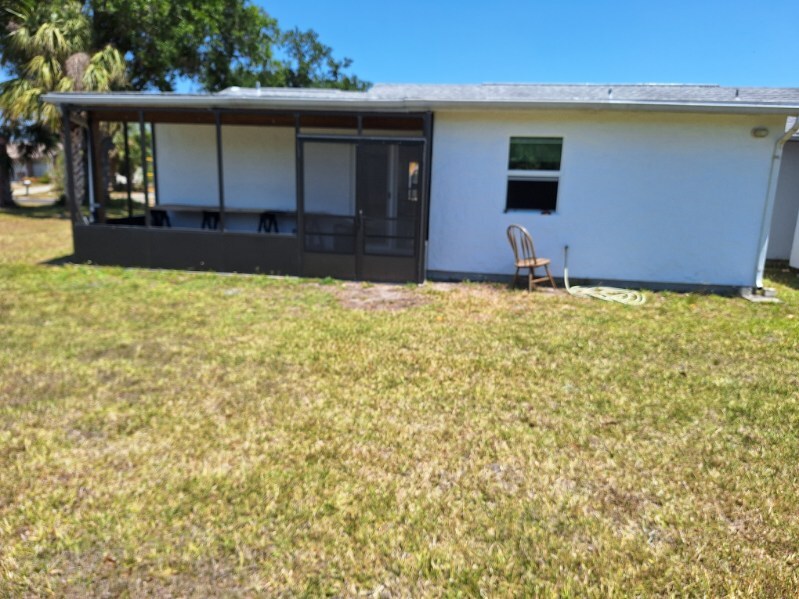 Building Photo - 5439 Kenwood Dr