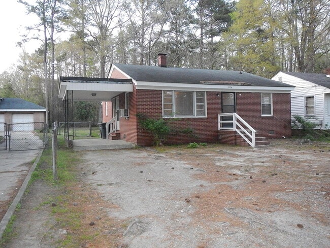 Primary Photo - 1024 Proctor St