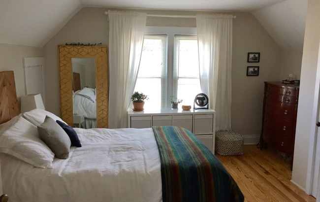 Bedroom - 520 S Mills St