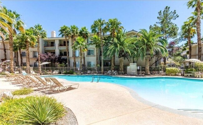 Building Photo - 7127 S Durango Dr