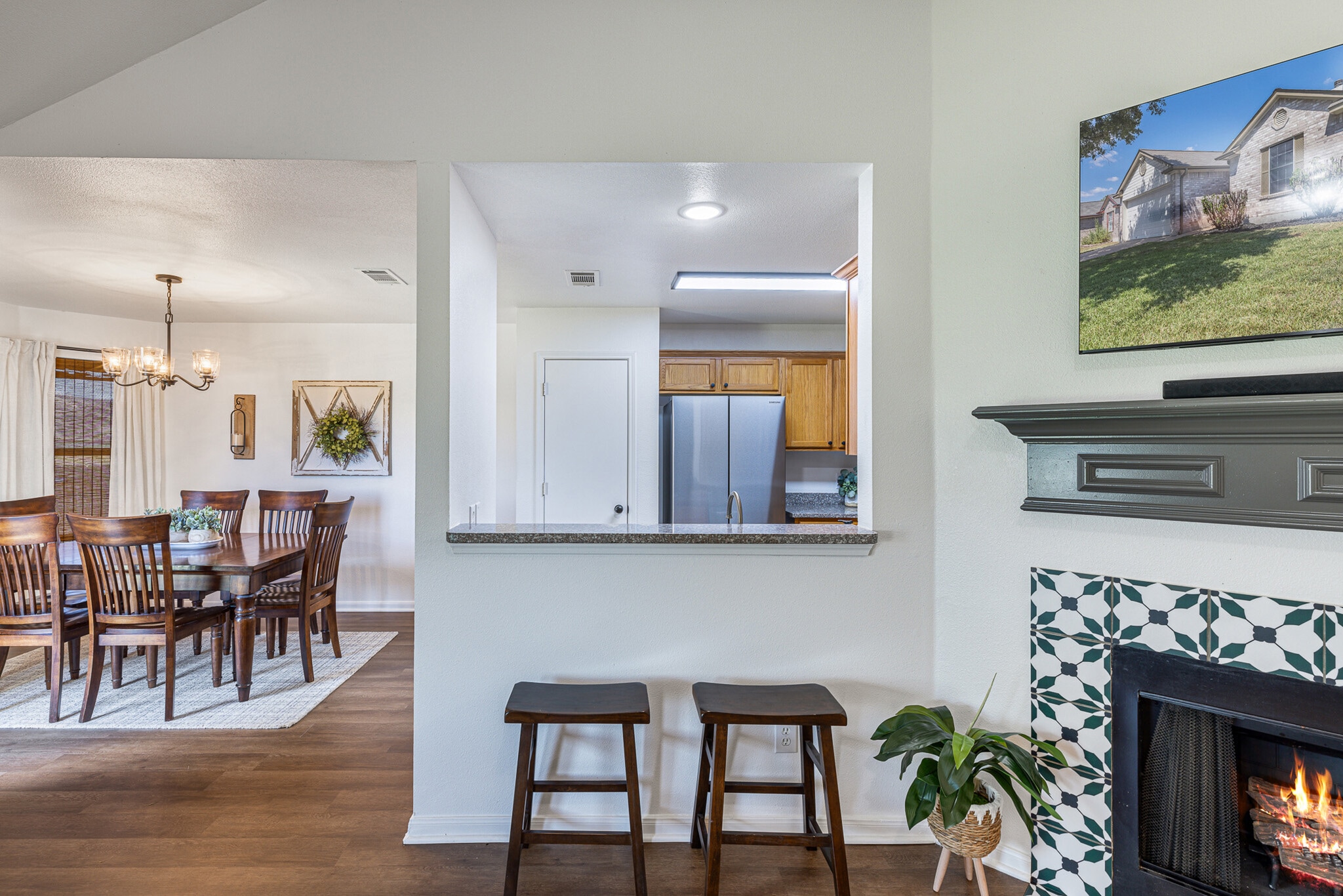 Building Photo - 3819 Westfield Dr