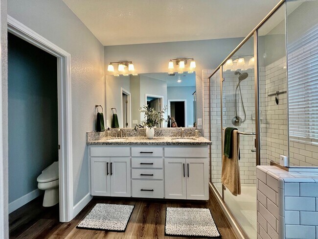 Building Photo - Awesome 3 Bedroom Home for Rent in West Ro...