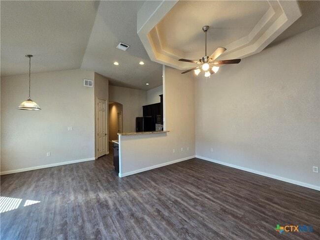 Building Photo - 244 Rosalie Dr