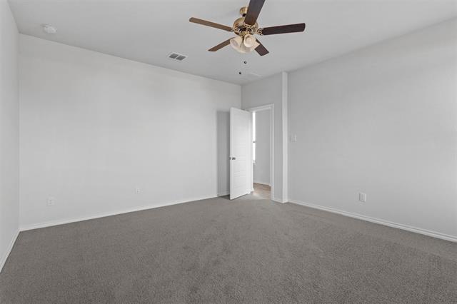 Building Photo - 3308 Dahlia Dr