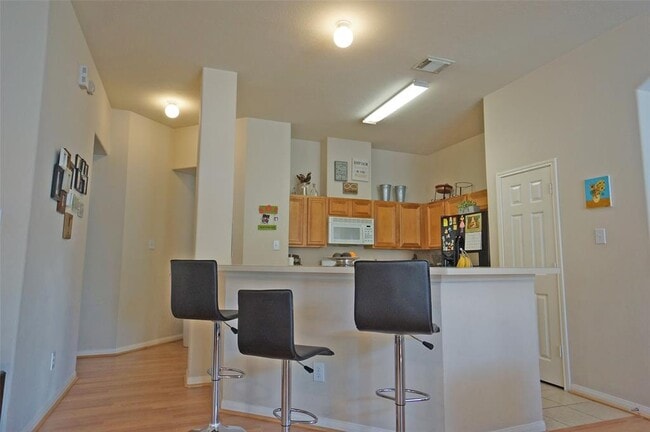 Building Photo - 25115 Clover Ranch Dr
