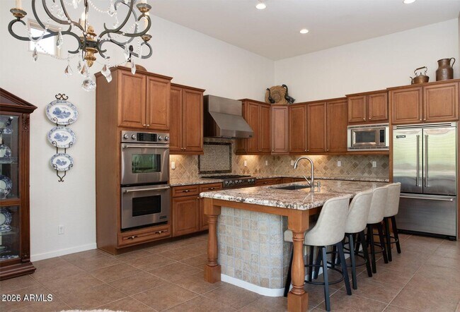 Building Photo - 14672 E Larkspur Dr