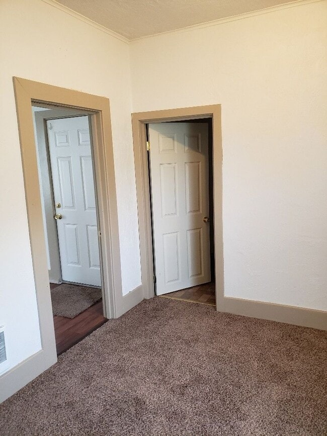 Building Photo - STATUS:-PENDING APPLICATION-| R117G | $1695