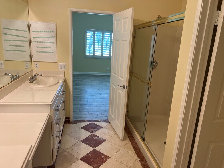 Building Photo - 80399 Pebble Beach Dr