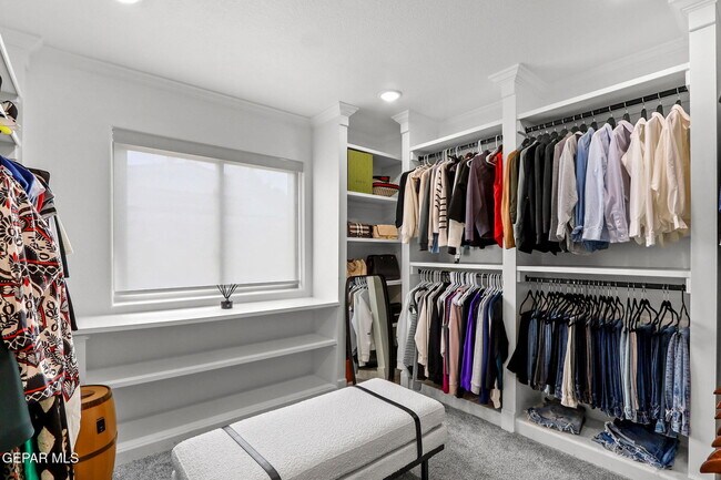 Building Photo - 1316 Hookridge Dr