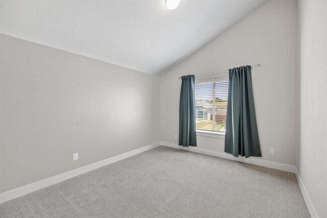 Building Photo - 11000 Charger Wy