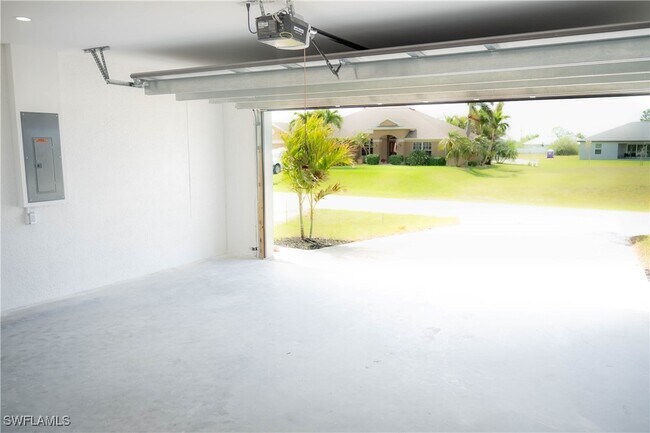 Building Photo - 415 NW 18th Terrace