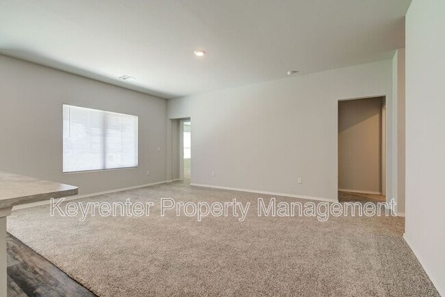 Building Photo - 504 Old Hickory Ln