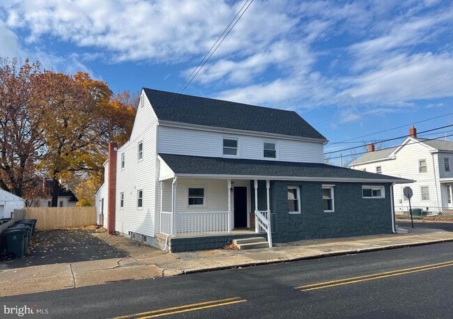 Building Photo - 401 Blue Bell Rd