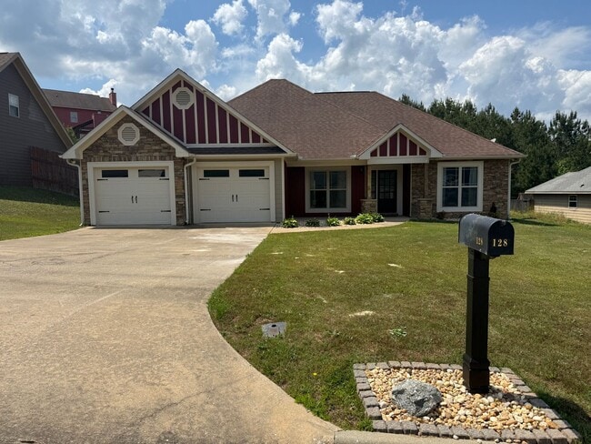 Primary Photo - 3/2 1-level Phenix City home