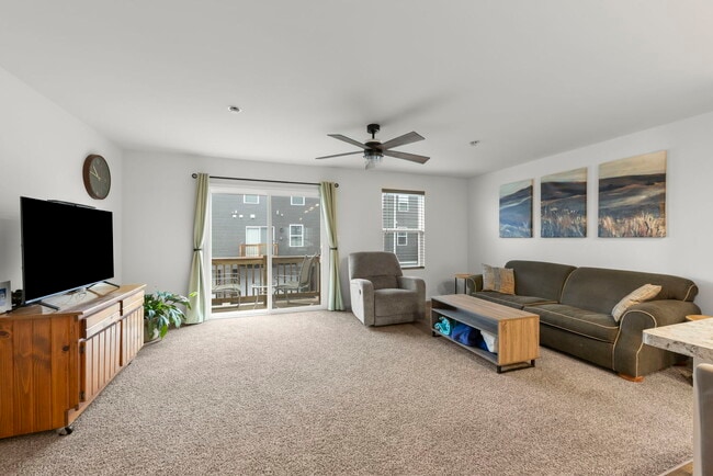 Building Photo - 846 Briar Gln Ct