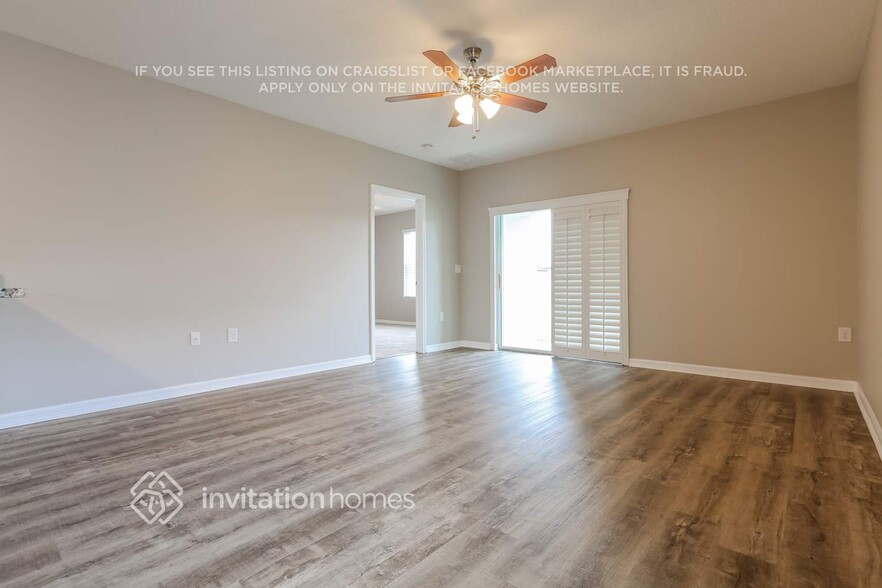 Building Photo - 4045 Lindever Ln
