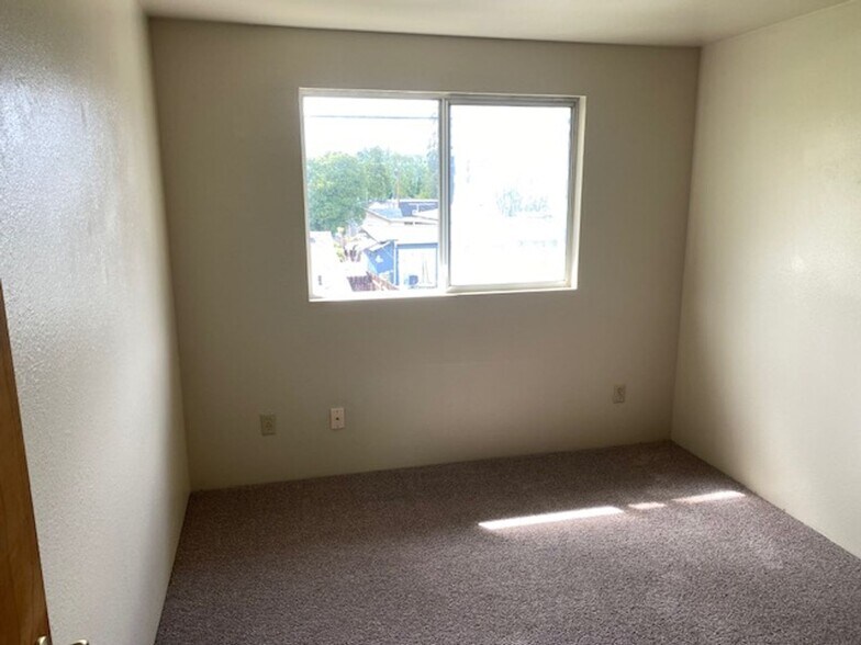 Upstairs Bedroom 3 - 329 Bessie St