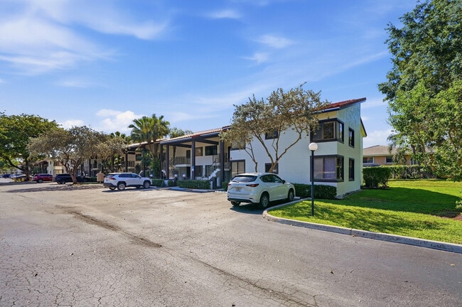 Building Photo - 3300 NW 46th St