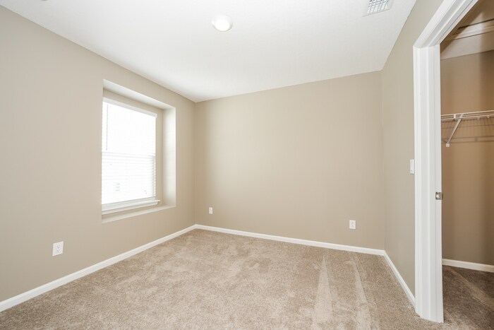 Building Photo - 169 Great Star Ct