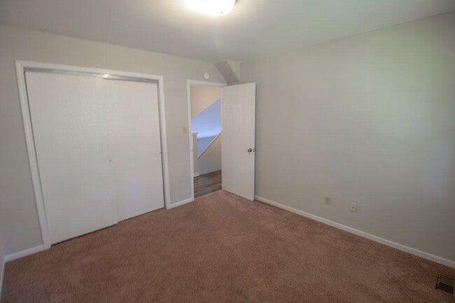 Building Photo - 3510 Forum Blvd