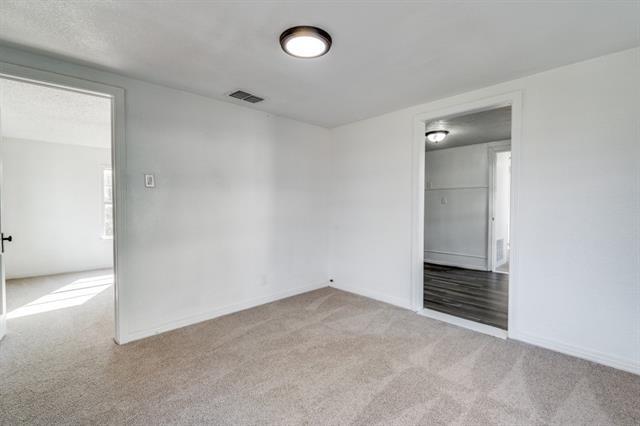 Building Photo - 5529 Diaz Ave