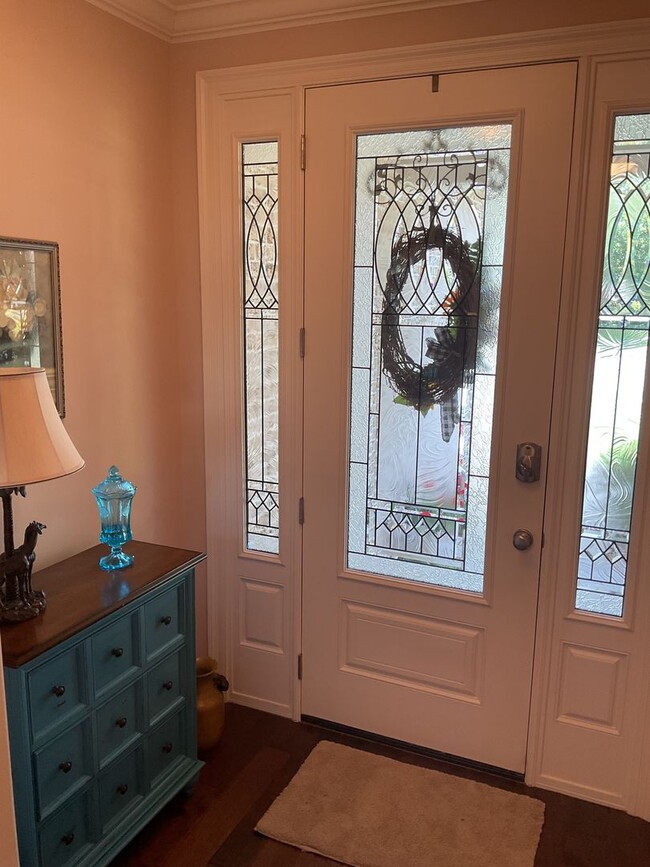 Building Photo - 4BR!! RARE opportunity to RENT at The Stab...