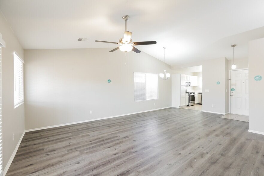 Building Photo - 16183 W Buchanan St