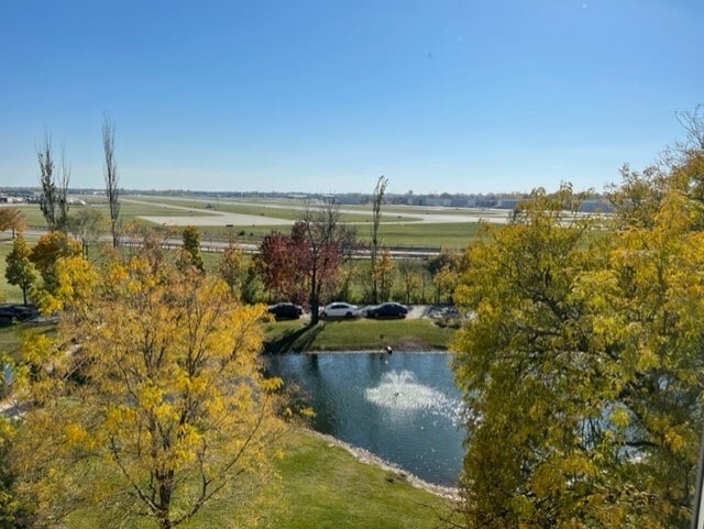 Building Photo - 350 Plum Creek Dr
