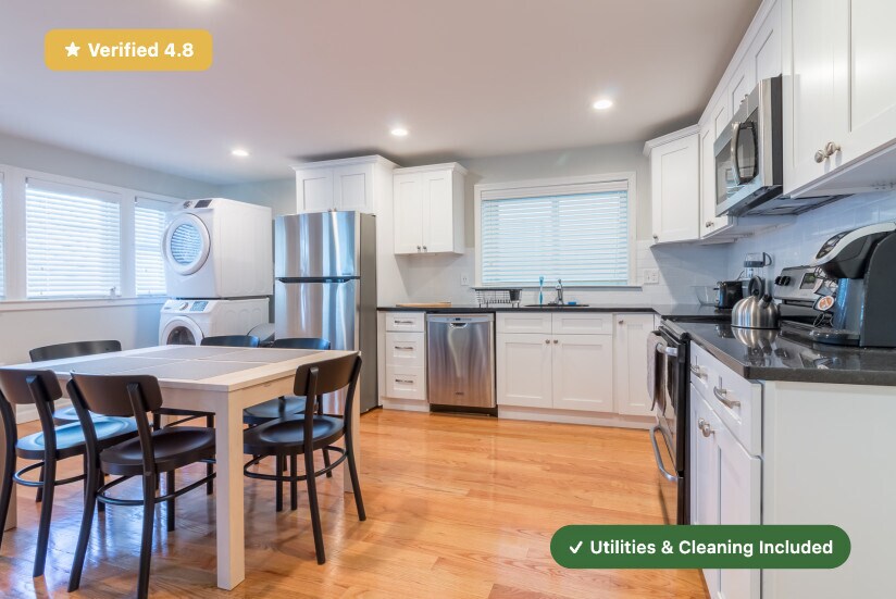 Building Photo - Furnished Private Bedroom in East Boston