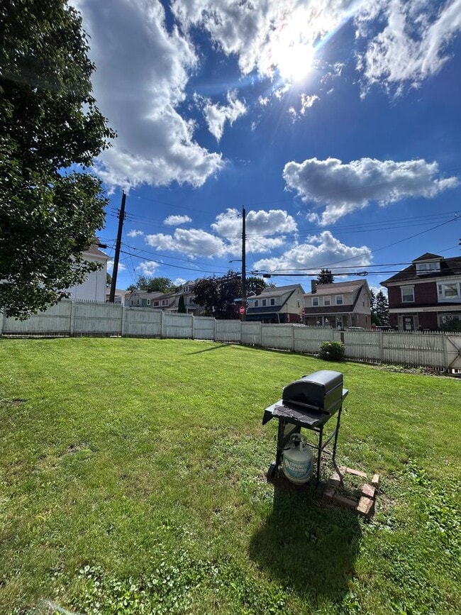 Building Photo - 1220-1224 Termon Ave