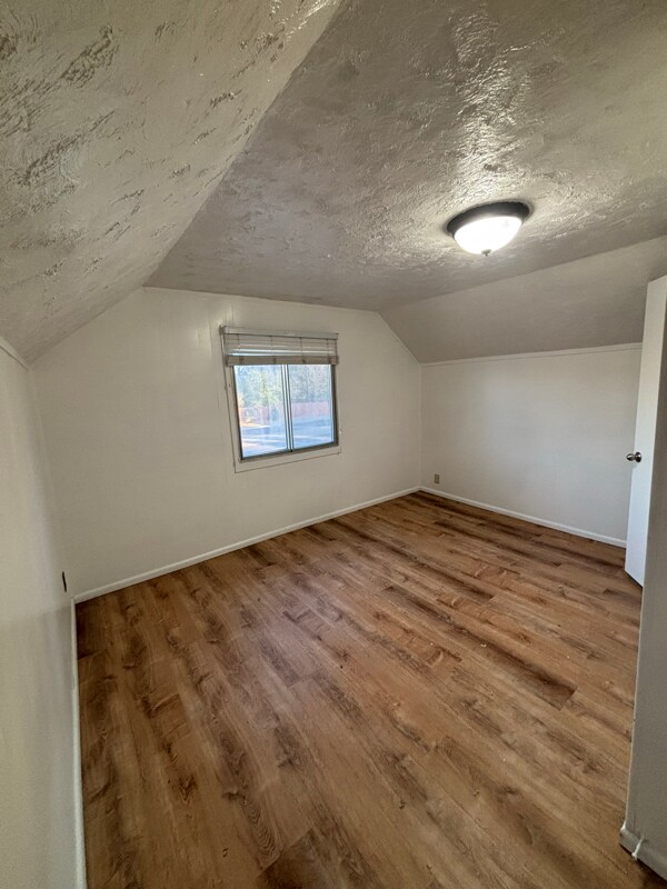 Building Photo - 2940 S Ammon Rd