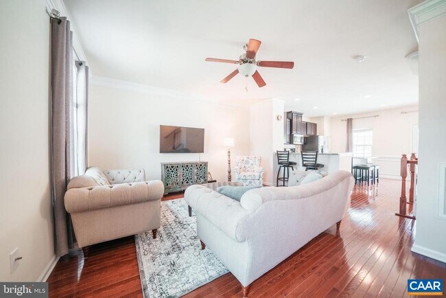 Building Photo - 2111 Elm Tree Knoll