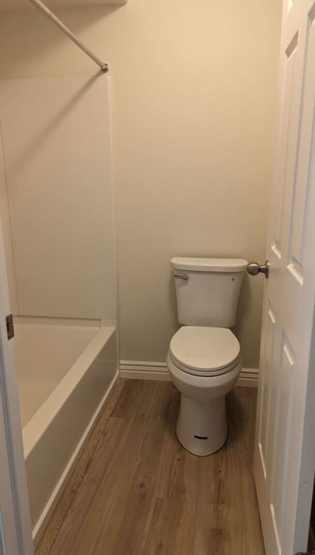 Building Photo - 117 Calbourne Ln