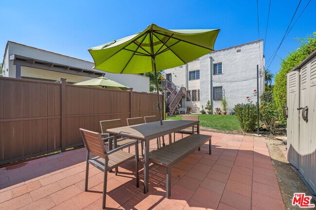 Building Photo - 1556 S Ogden Dr